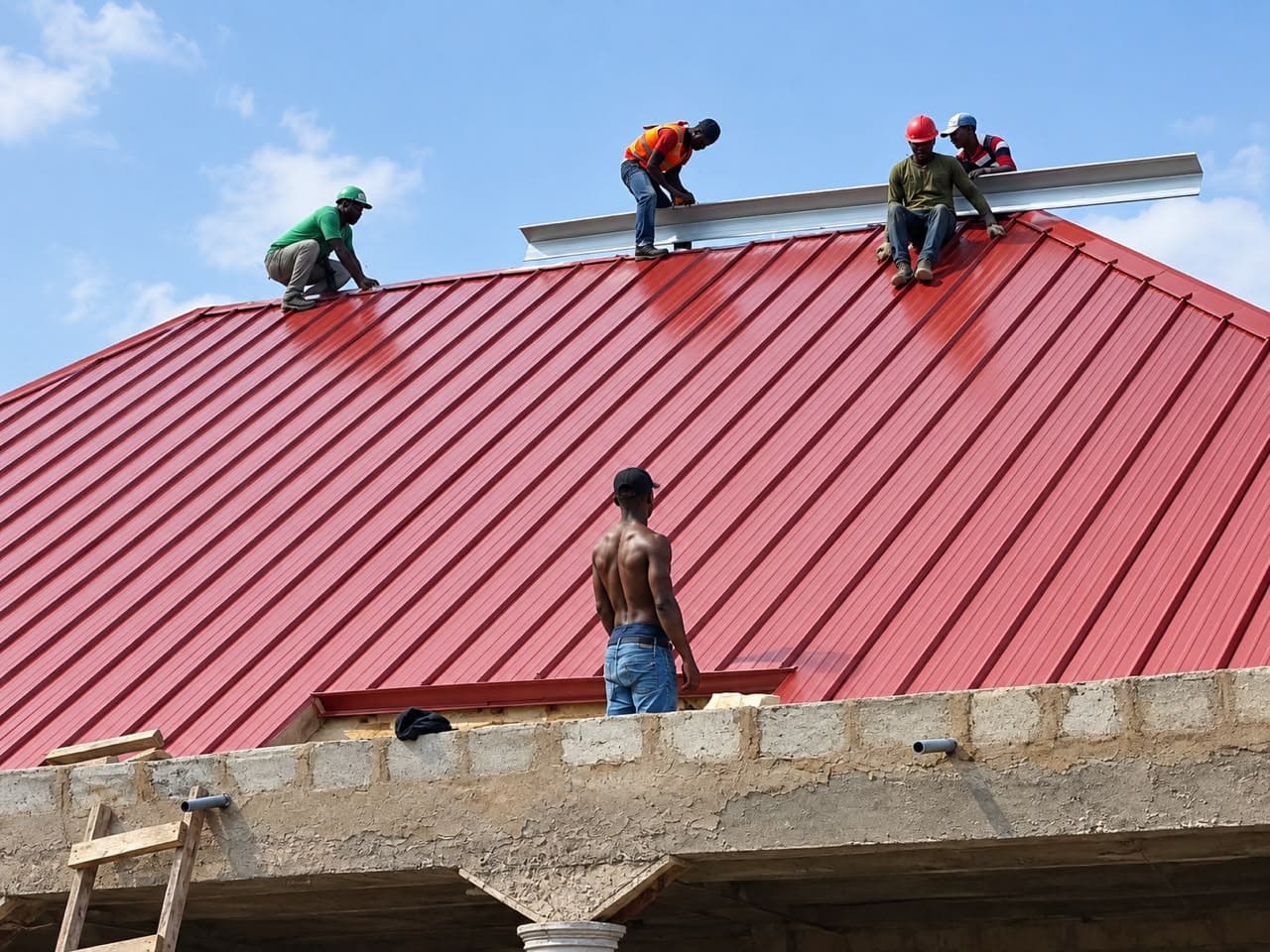 Freelance Roofing Systems team